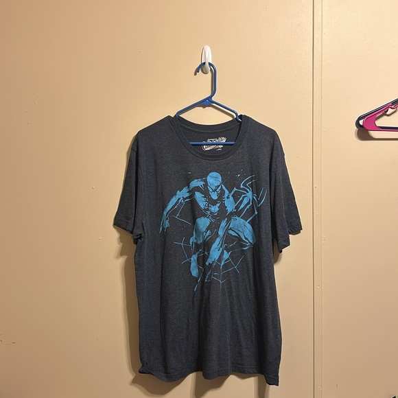 Old Navy Tops - spiderman shirt XL